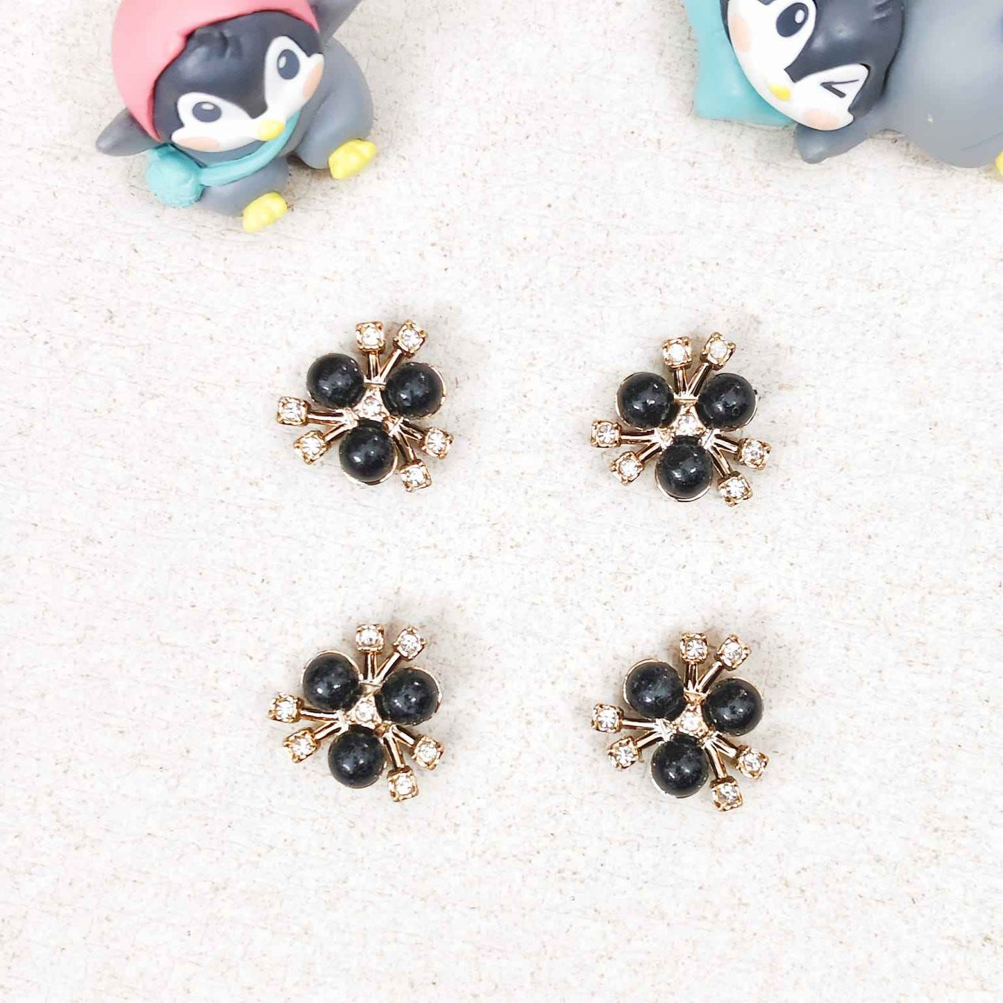 Black Pearl Flower Patch with Stone - 1 Pc