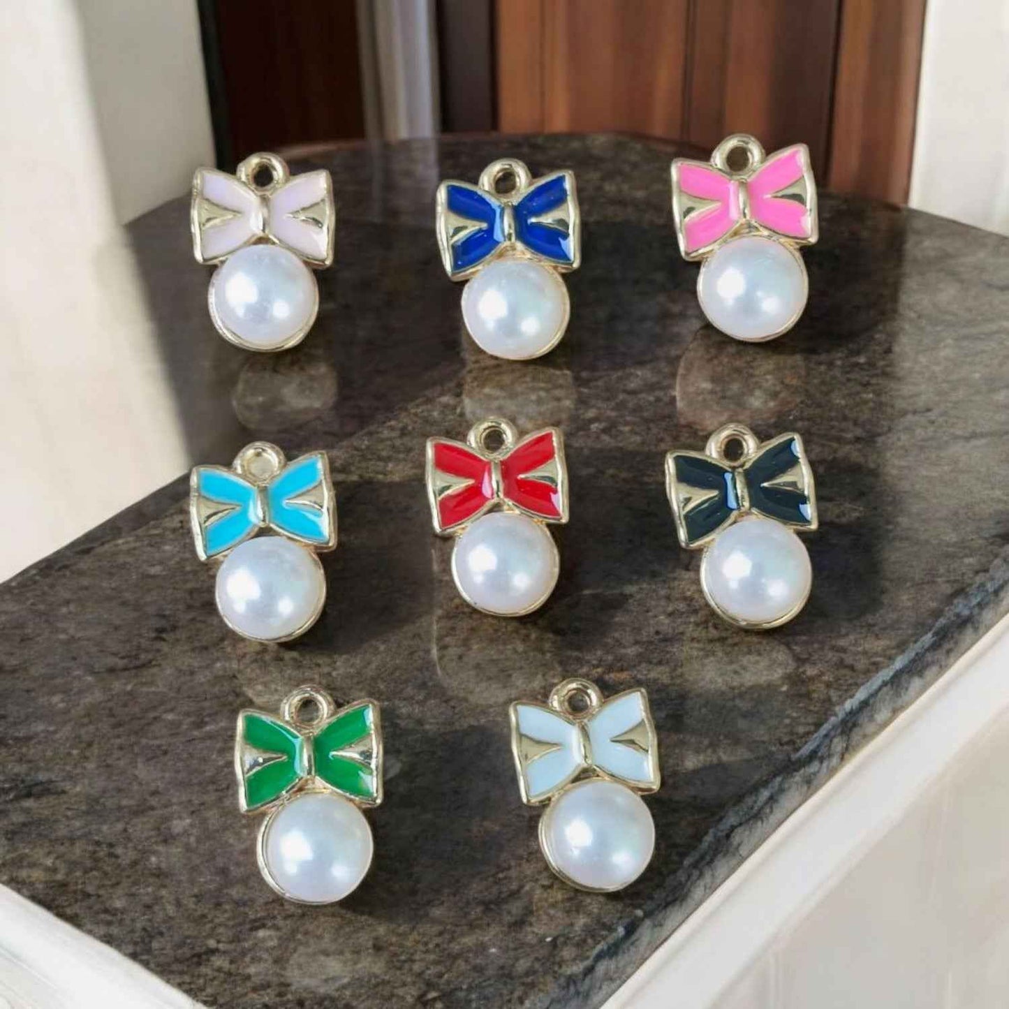 Bow With Pearl Charms
