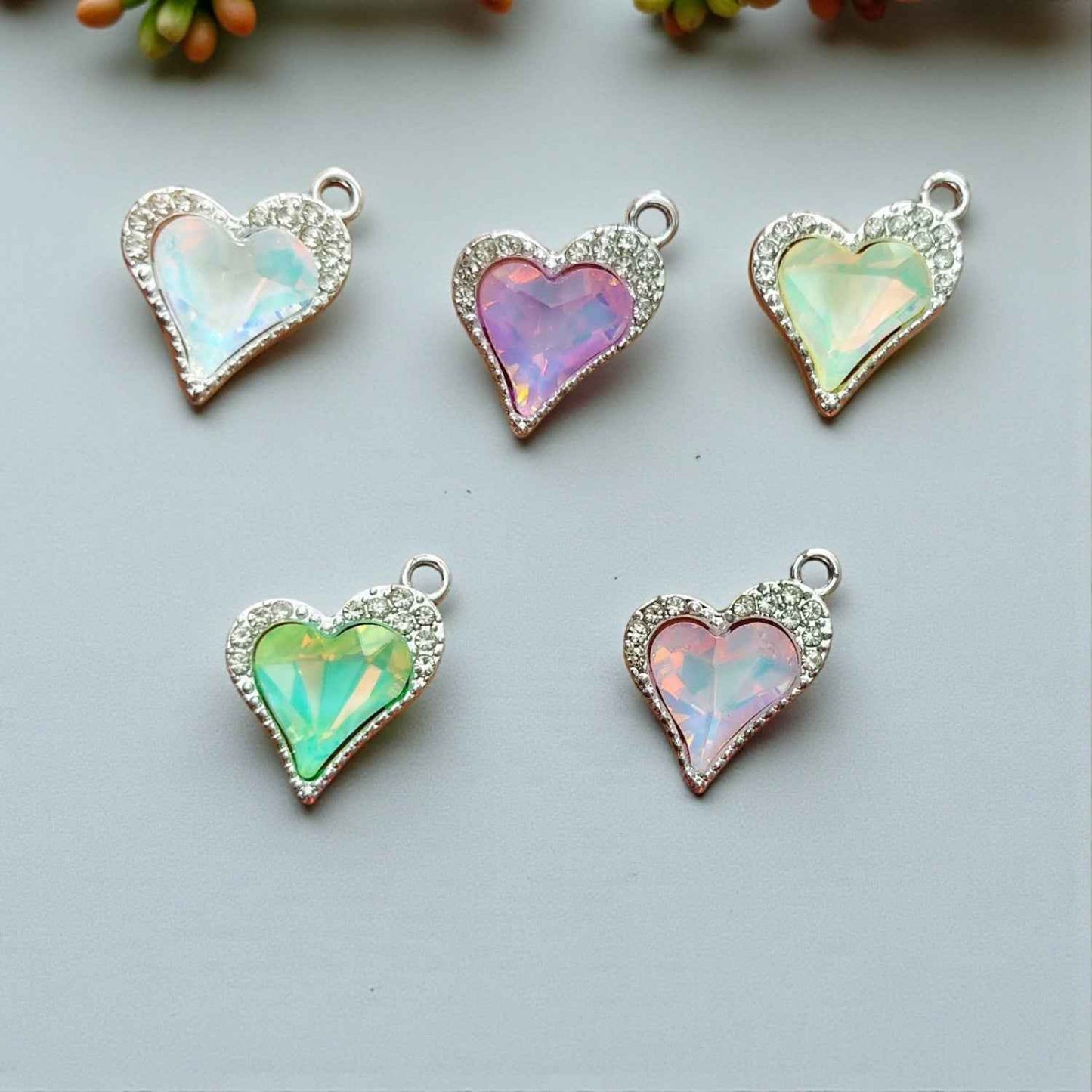 Luxury Heart Shimmering Stone Charm - 1 Pc