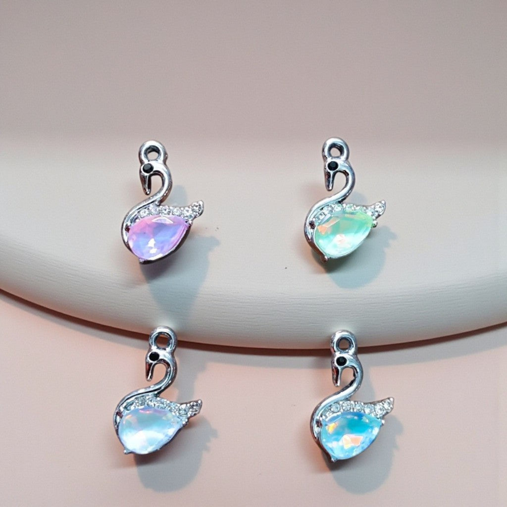 Luxury Swan Shimmering Stone Charm - 1 Pc