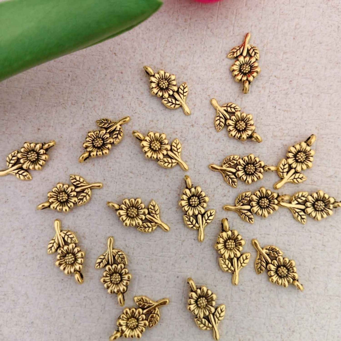 Metal Flower Charms (Gold) - 1 Pc