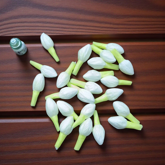 Artificial Jasmine bud for DIY jewelry and craft making.