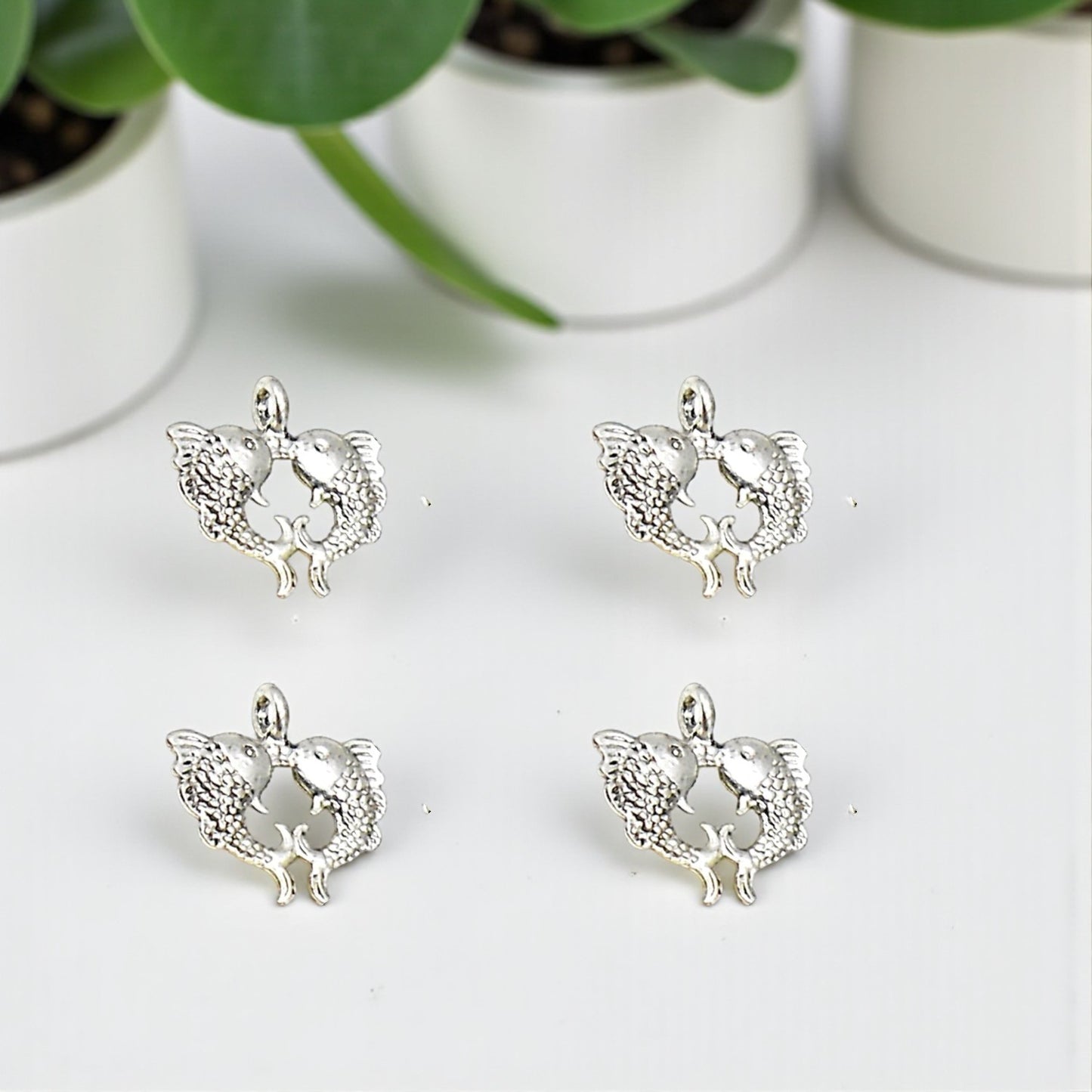 Silver dual fish metal charm for jewellery making and DIY bracelet necklace accessories