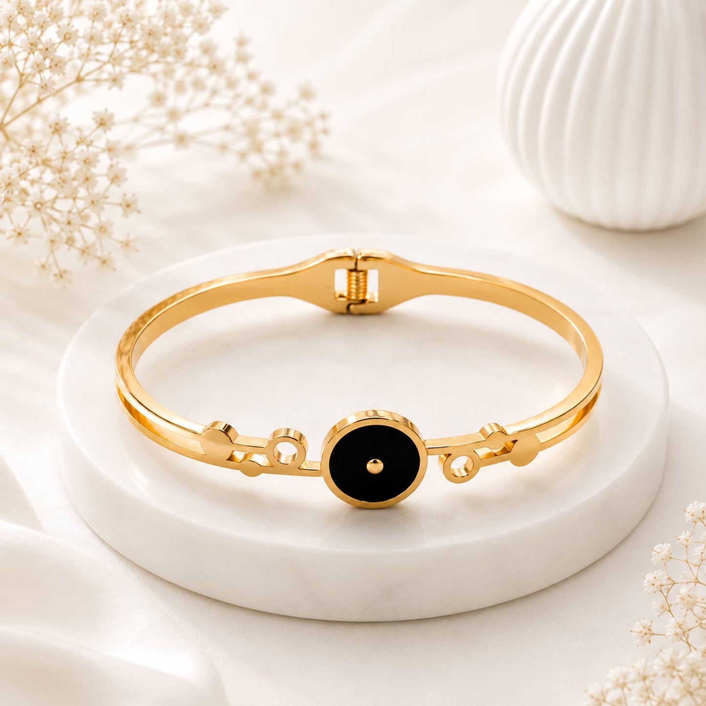 Premium Anti Tarnish Bracelet for Women – EFCATB0002