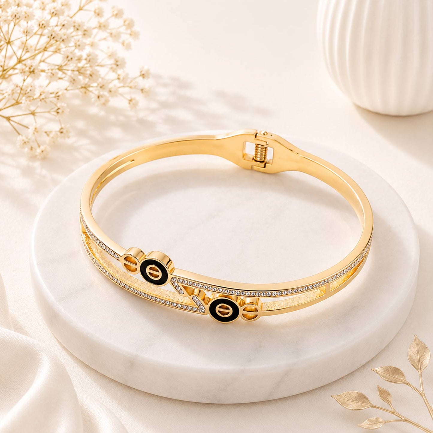 Premium Anti Tarnish Bracelet for Women – EFCATB0009