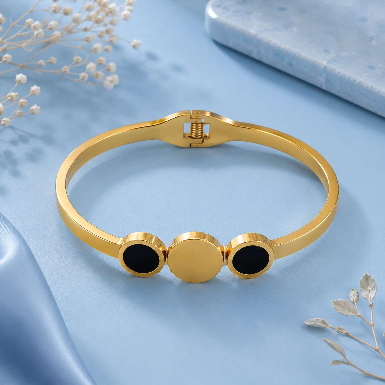 Premium Anti Tarnish Bracelet for Women – EFCATB0012