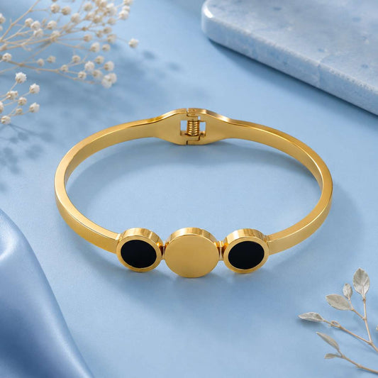 Premium Anti Tarnish Bracelet for Women – Stainless Steel Gold Bracelet (EFCATB0012)