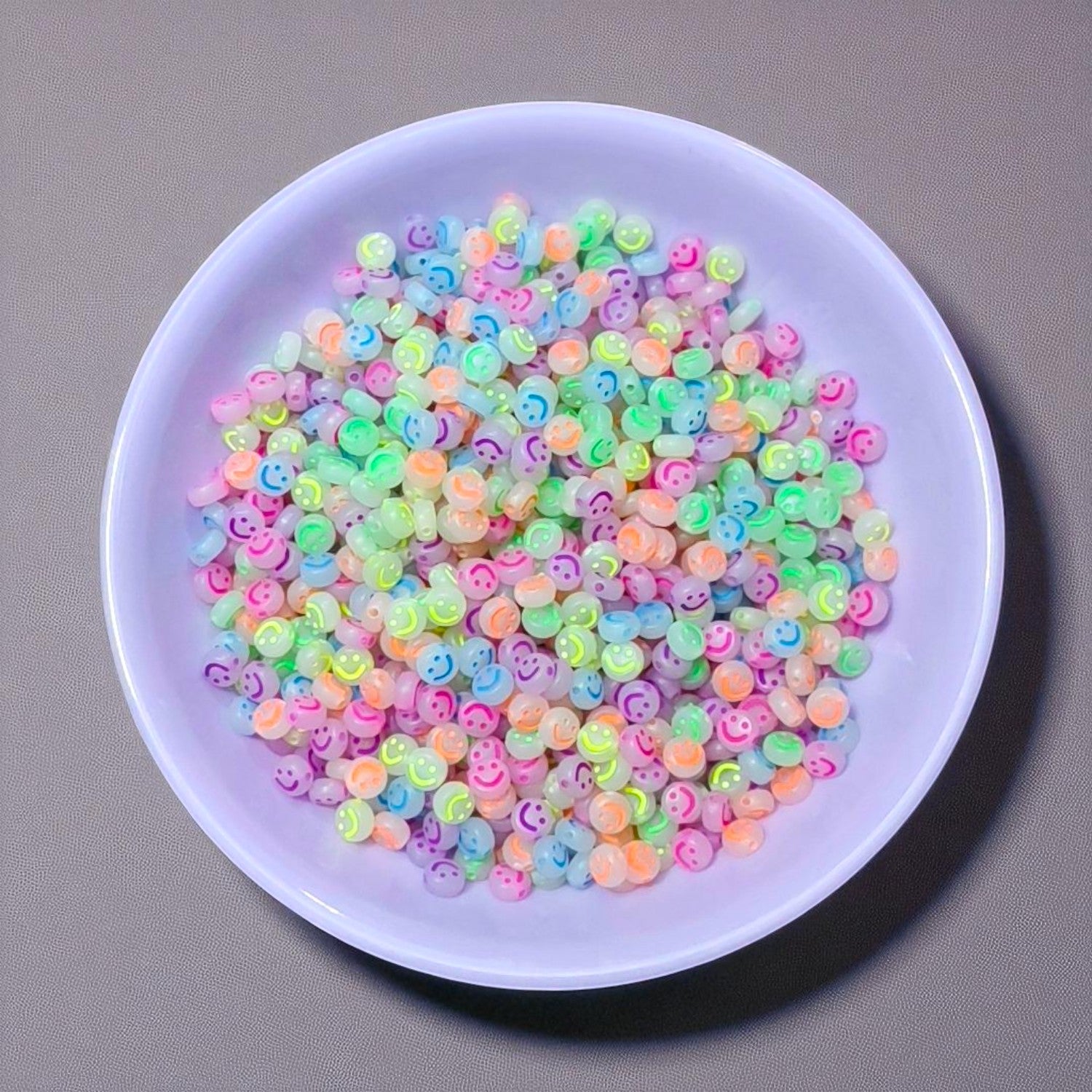 Round Smiley Beads Glow in the Dark (Mixed) - 20 grams