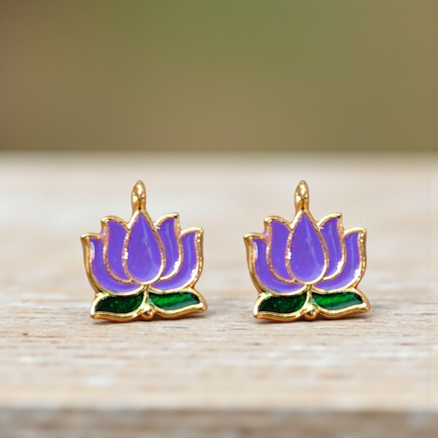 Purple and Green Lotus Pendant for Invisible Jewellery Making and DIY Jewellery Accessories