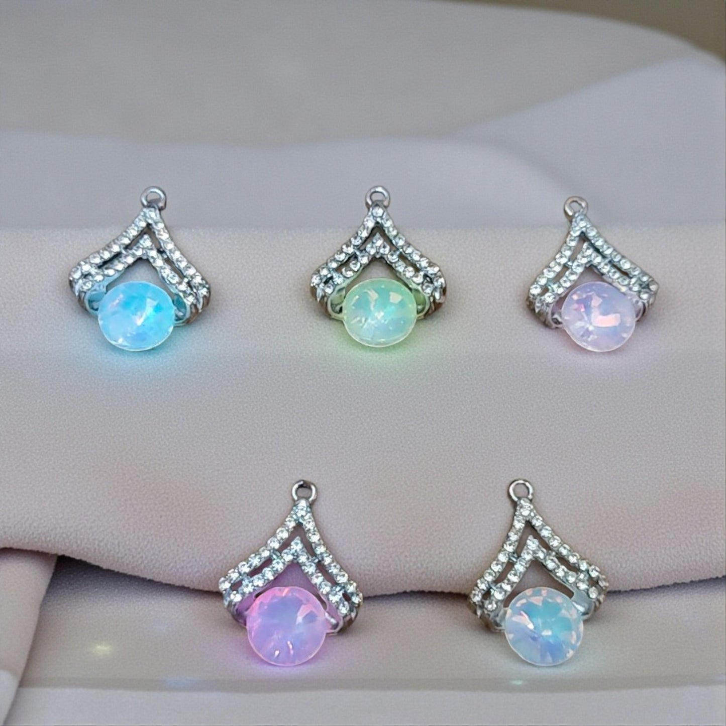 Luxury Drop Shape Shimmering Stone Charms - 1 Pc