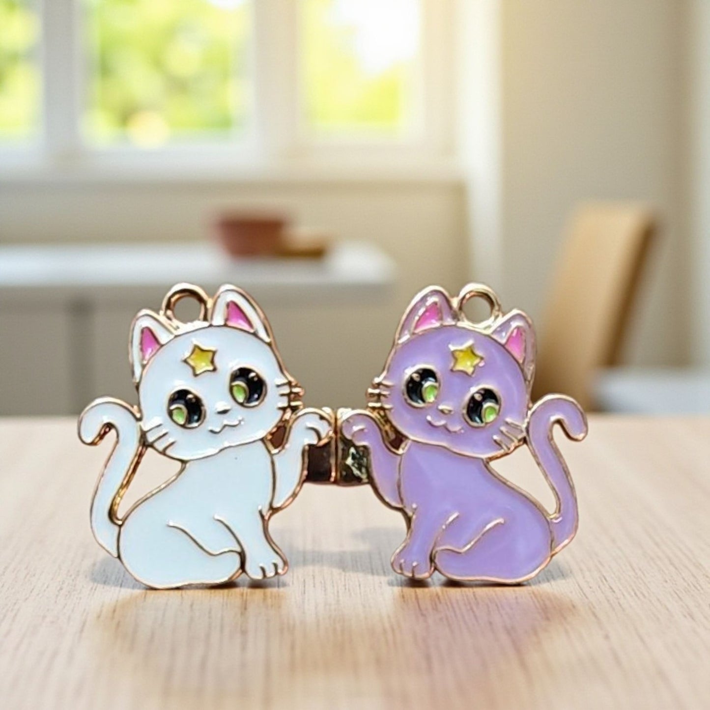 Magnetic Cat Charm – Stylish Kitty Magnet - 1 Pc