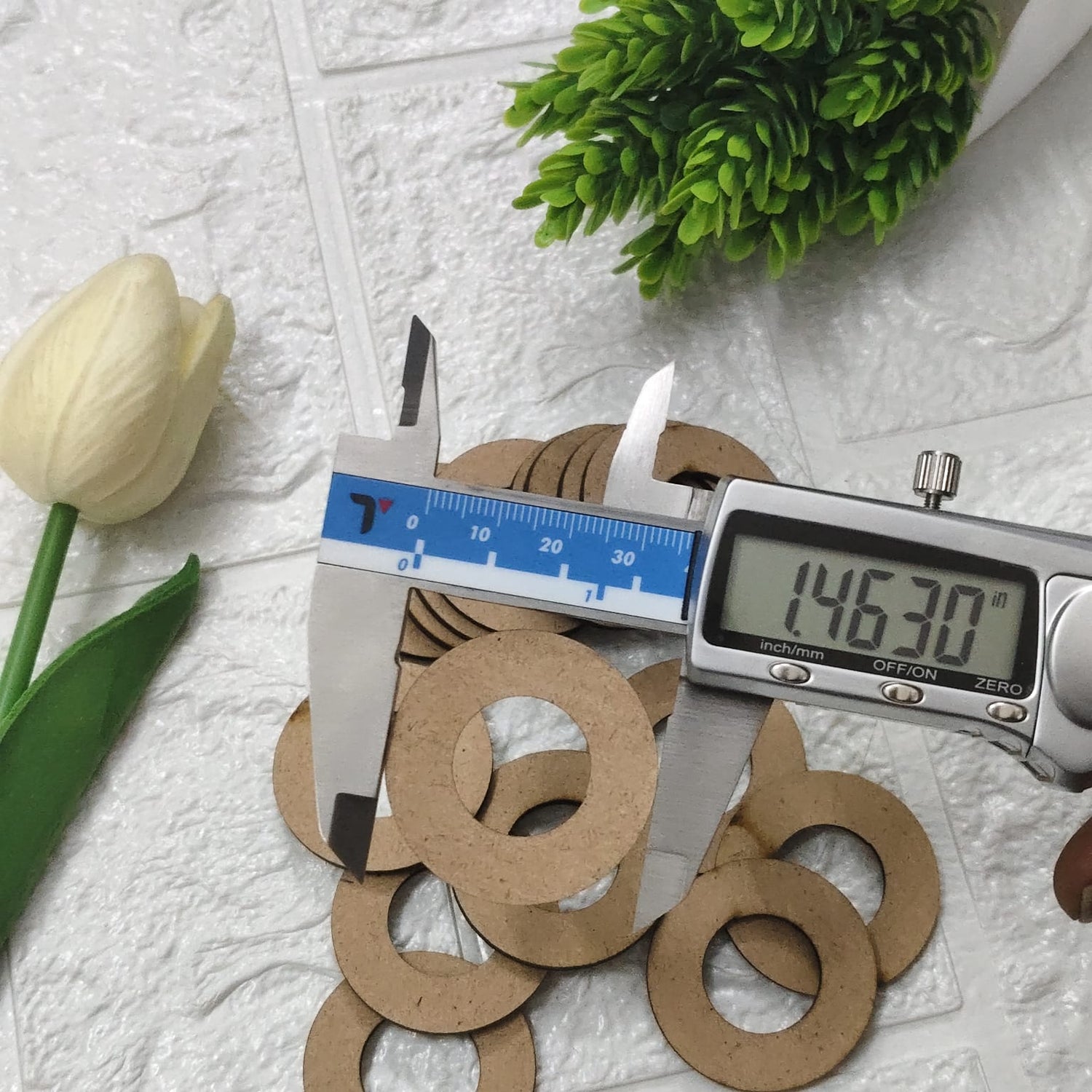 1.5 inch ring type round MDF base for craft, jewellery and DIY decoration