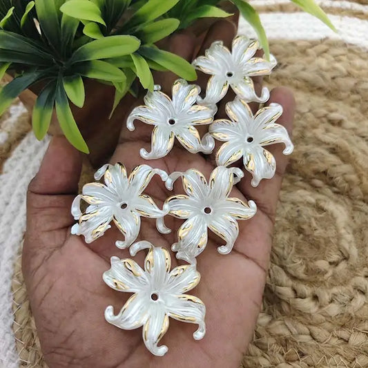 White Acrylic Lily Flower Beads