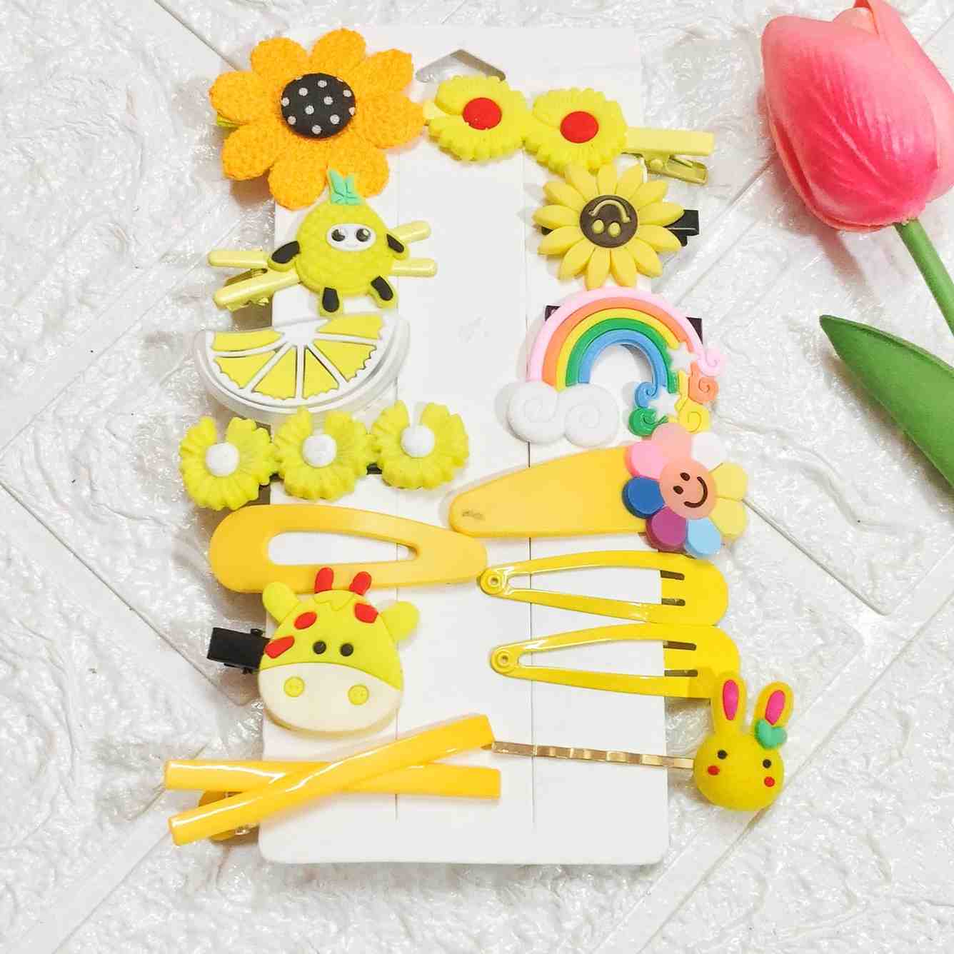 Yellow theme lightweight silicon designer hair clips for kids with cute bright designs